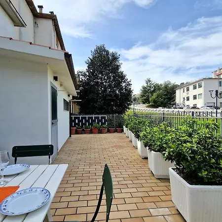 Garden Wi-fi Climate Control Relaxation Close To The Sea - By We Host Apartman Porto SantʼElpidio