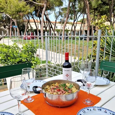 Apartament Garden Wi-fi Climate Control Relaxation Close To The Sea - By We Host