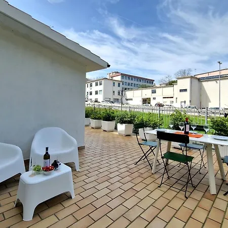 Apartment Garden Wi-fi Climate Control Relaxation Close To The Sea - By We Host